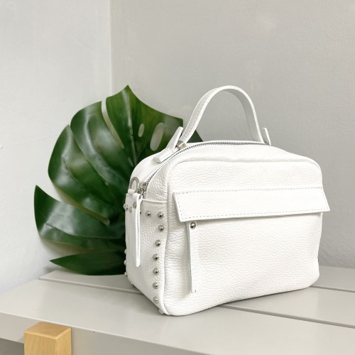 Mini bag bianca con borchie